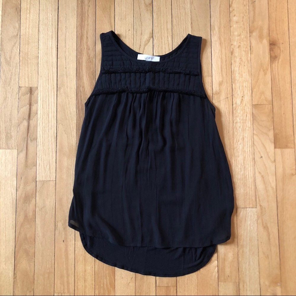 Super cute LOFT top